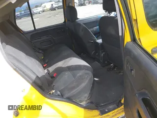 2003 Nissan Xterra SE z VIN 5N1MD28Y13C700782, wystawiony jako IAAI lot #41979443 z przebiegiem 187 686 mil mil oraz . Historia ofert i sprzedaży dostępna na DreamBid. Obrazek 8.