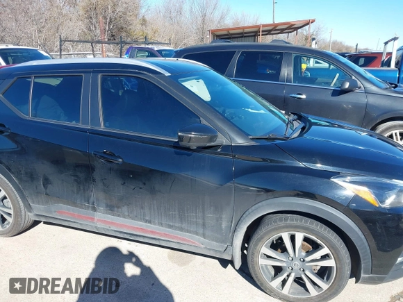 2019 Nissan Kicks S with VIN 3N1CP5CU3KL535479, listed as a IAAI auction lot 41302465 with 97,148 mi miles. Bid and sale history available at carsss.com. Image 14.