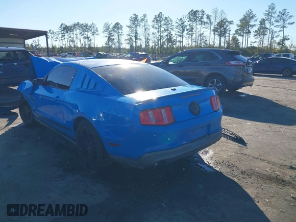 2012 Ford Mustang V6 Premium with VIN 1ZVBP8AM2C5233385, listed as a IAAI auction lot 40926705 with Not Provided miles. Bid and sale history available at carsss.com. Image 3.