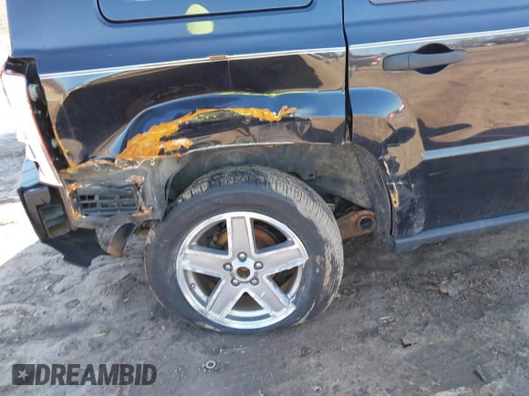 2008 Jeep Patriot Sport with VIN 1J8FF28W58D569808, listed as a IAAI auction lot 41865655 with 142,215 mi miles and . Bid and sale history available at DreamBid. Image 6.