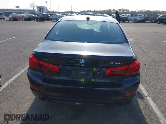 2018 BMW 5 Series 530i xDrive с VIN WBAJA7C55JWA71551, выставлен на аукционе IAAI как лот 41779459 с пробегом 155 424 миль миль и . История ставок и продаж доступна на DreamBid. Изображение 17.