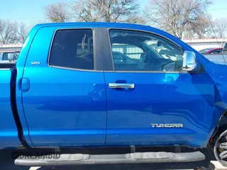 2016 Toyota Tundra SR z VIN 5TFRM5F13GX095535, wystawiony jako IAAI lot #41618316 z przebiegiem 131 386 mil mil oraz . Historia ofert i sprzedaży dostępna na DreamBid. Obrazek 14.