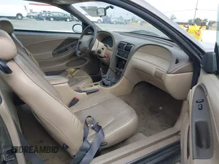 2001 Ford Mustang Standard с VIN 1FAFP40491F205918, выставлен на аукционе IAAI как лот 42221513 с пробегом Не указан миль и . История ставок и продаж доступна на DreamBid. Изображение 5.