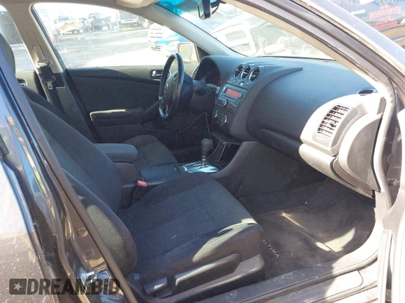 2012 Nissan Altima 2.5 with VIN 1N4AL2AP4CN512165, listed as a IAAI auction lot 42168148 with 139,059 mi miles and . Bid and sale history available at DreamBid. Image 5.