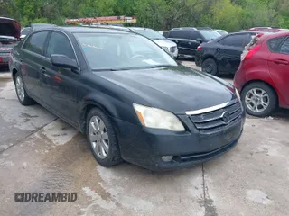 2007 Toyota Avalon XL with VIN 4T1BK36B17U233817, listed as a IAAI auction lot 41916994 with 168,923 mi miles. Bid and sale history available at carsss.com. Image 1.