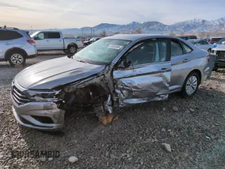 2020 Volkswagen Jetta S with VIN 3VWN57BU5LM082161, listed as a Copart auction lot 83852664 with 102,352 mi miles and Salvage title. Bid and sale history available at DreamBid. Image 1.
