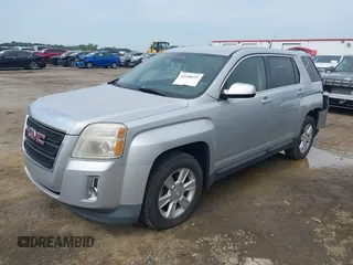2012 GMC Terrain SLE-1 z VIN 2GKALMEK1C6129135, wystawiony jako IAAI lot #42280651 z przebiegiem 140 805 mil mil oraz . Historia ofert i sprzedaży dostępna na DreamBid. Obrazek 2.