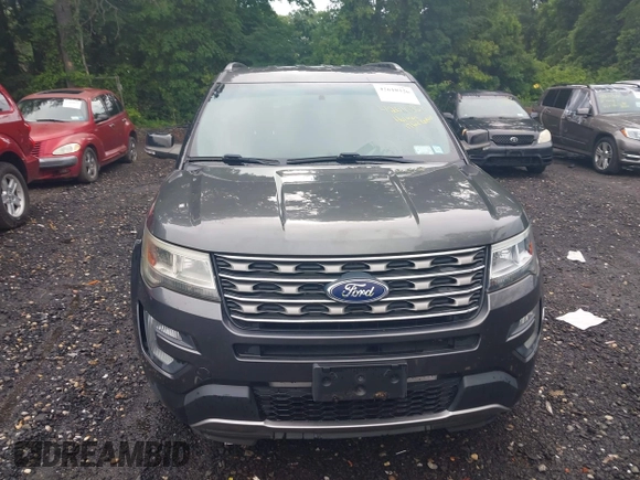 2017 Ford Explorer XLT с VIN 1FM5K8D82HGA39945, выставлен на аукционе IAAI как лот 42610326 с пробегом 9 350 миль миль и . История ставок и продаж доступна на DreamBid. Изображение 12.