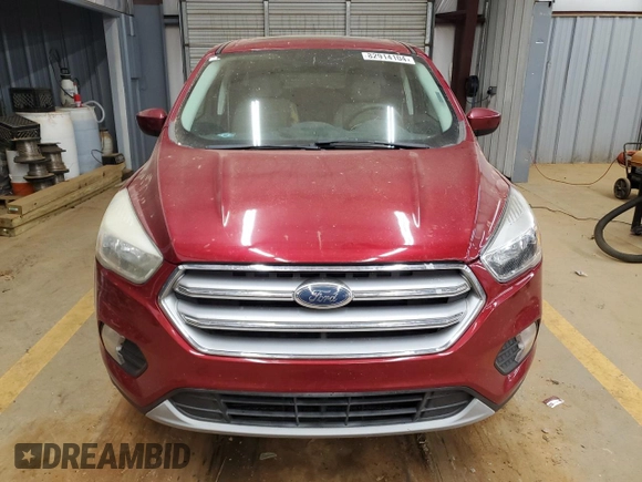 2017 Ford Escape SE with VIN 1FMCU0GD3HUD03980, listed as a Copart auction lot 82914104 with 87,237 mi miles and Non Repairable. Bid and sale history available at carsss.com. Image 5.