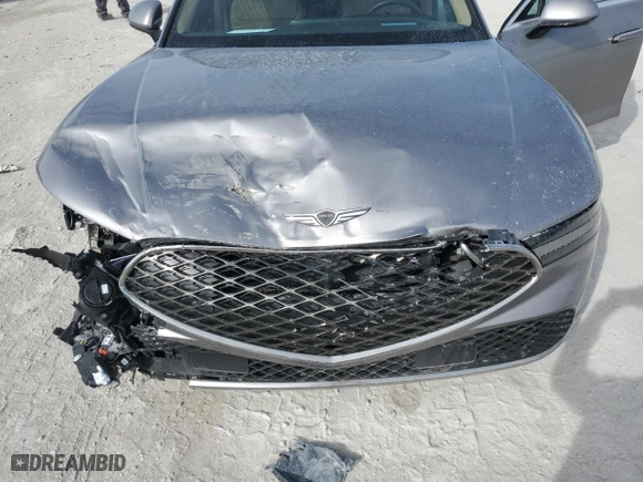 2024 Genesis G90 e-SC with VIN KMTFC4SD5RU042728, listed as a Copart auction lot 46121955 with 3,866 mi miles and Salvage Title. Bid and sale history available at carsss.com. Image 11.