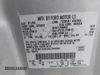 2005 Ford F-150 XLT with VIN 1FTPW14505KC98909, listed as a IAAI auction lot 41905480 with 174,198 mi miles. Bid and sale history available at carsss.com. Image 9.