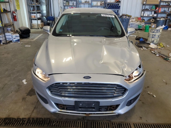2015 Ford Fusion SE Hybrid with VIN 3FA6P0LU2FR149741, listed as a Copart auction lot 51973175 with 171,999 mi miles and Clean Title. Bid and sale history available at DreamBid. Image 5.