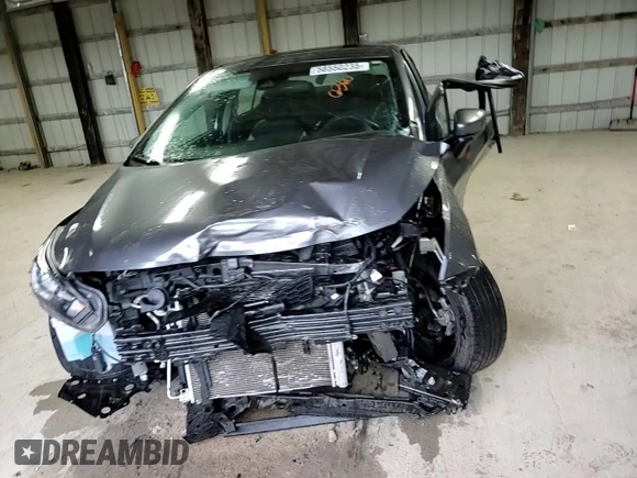 2022 Nissan Versa SV z VIN 3N1CN8EV5NL848664, wystawiony jako Copart lot #58550235 z przebiegiem 56 891 mil mil oraz Szkoda całkowita • Salvage title. Historia ofert i sprzedaży dostępna na DreamBid. Obrazek 14.