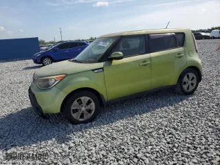 2015 Kia Soul with VIN KNDJN2A24F7750700, listed as a Copart auction lot 51708515 with 207,428 mi miles and Clean Title. Bid and sale history available at carsss.com. Image 1.