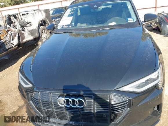 2021 Audi e-tron Premium Plus with VIN WA1LAAGE4MB010570, listed as a IAAI auction lot 41398464 with 67,721 mi miles. Bid and sale history available at carsss.com. Image 10.