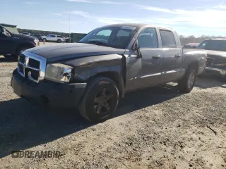 2005 Dodge Dakota SLT with VIN 1D7HE48K75S136211, listed as a Copart auction lot 78464004 with 229,707 mi miles and Salvage Title. Bid and sale history available at DreamBid. Image 1.