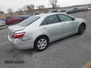 2008 Toyota Camry LE with VIN 4T1BE46K88U215426, listed as a IAAI auction lot 40736356 with 114,958 mi miles. Bid and sale history available at carsss.com. Image 4.