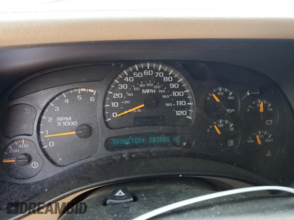 2004 Chevrolet Avalanche LS with VIN 3GNGK22G64G126970, listed as a Copart auction lot 53913325 with 203,065 mi miles and Salvage title. Bid and sale history available at DreamBid. Image 9.