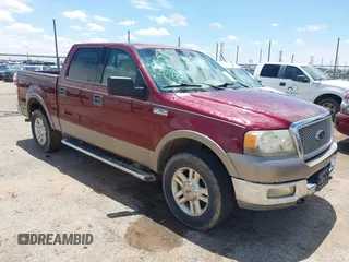 2004 Ford F-150 XLT z VIN 1FTPW14544KA76226, wystawiony jako IAAI lot #42469867 z przebiegiem 229 623 mil mil oraz . Historia ofert i sprzedaży dostępna na DreamBid. Obrazek 1.