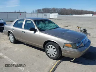 2010 Ford Police Interceptor с VIN 2FABP7BV1AX145319, выставлен на аукционе IAAI как лот 41828204 с пробегом Не указан миль и . История ставок и продаж доступна на DreamBid. Изображение 1.