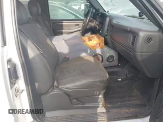 2005 Chevrolet Silverado 1500 Z71 with VIN 1GCEK19B35E259716, listed as a IAAI auction lot 41932225 with Not Provided miles and . Bid and sale history available at DreamBid. Image 5.