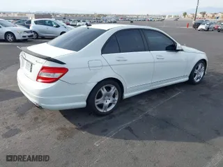 2008 Mercedes-Benz C-Class 3.0L Sport with VIN WDDGF81X28F146499, listed as a IAAI auction lot 41613095 with 205,821 mi miles. Bid and sale history available at carsss.com. Image 4.