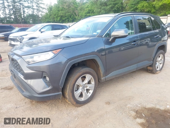 2020 Toyota RAV4 XLE with VIN 2T3P1RFV4LC090760, listed as a IAAI auction lot 42145099 with 73,909 mi miles and . Bid and sale history available at DreamBid. Image 2.
