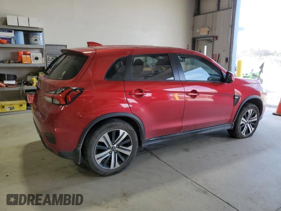 2023 Mitsubishi Outlander ES z VIN JA4ARUAU4PU000597, wystawiony jako Copart lot #53704445 z przebiegiem 27 206 mil mil oraz Szkoda całkowita • Salvage title. Historia ofert i sprzedaży dostępna na DreamBid. Obrazek 3.