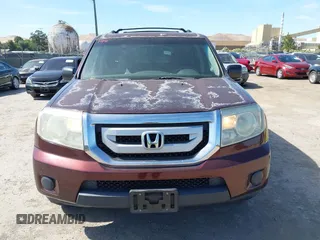 2010 Honda Pilot LX with VIN 5FNYF3H29AB004088, listed as a IAAI auction lot 42339270 with 242,385 mi miles and . Bid and sale history available at DreamBid. Image 6.