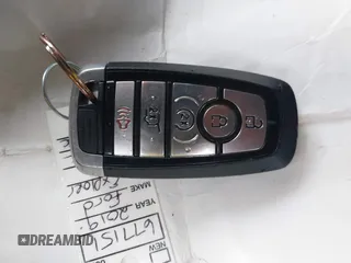 2019 Ford Explorer XLT с VIN 1FM5K8D86KGA81851, выставлен на аукционе IAAI как лот 42300021 с пробегом 54 486 миль миль и . История ставок и продаж доступна на DreamBid. Изображение 11.