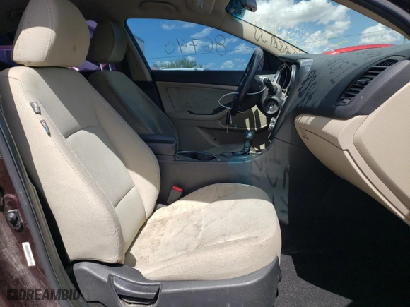 2014 Kia Optima LX with VIN 5XXGM4A77EG337888, listed as a Copart auction lot 60533632 with 86,740 mi miles and Salvage Title. Bid and sale history available at carsss.com. Image 5.
