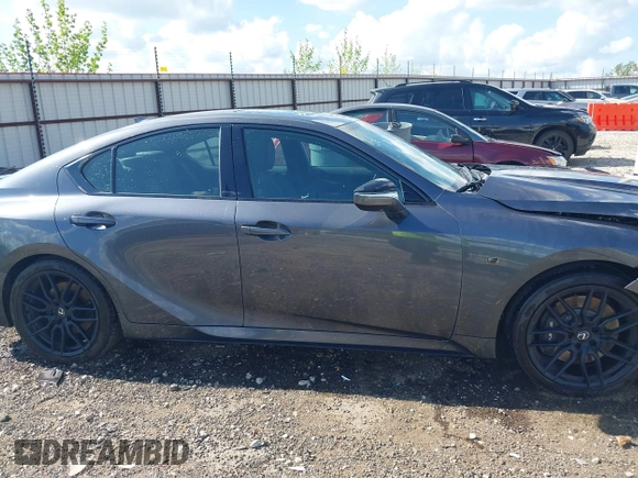 2023 Lexus IS 500 F Sport Performance z VIN JTHAP1D21P5003423, wystawiony jako IAAI lot #42107835 z przebiegiem 18 638 mil mil oraz . Historia ofert i sprzedaży dostępna na DreamBid. Obrazek 14.