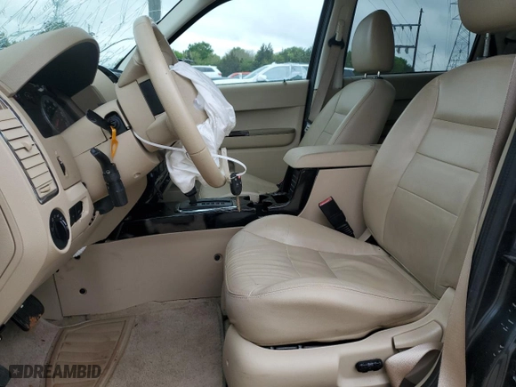 2008 Ford Escape Limited with VIN 1FMCU04138KB46439, listed as a Copart auction lot 52203535 with 187,653 mi miles and Salvage Title. Bid and sale history available at carsss.com. Image 7.