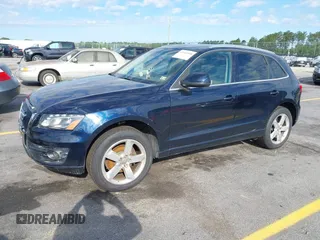 2009 Audi Q5 Premium Plus z VIN WA1KK78R39A036555, wystawiony jako IAAI lot #42166408 z przebiegiem 258 742 mil mil oraz . Historia ofert i sprzedaży dostępna na DreamBid. Obrazek 2.