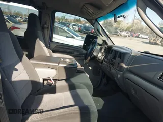 2003 Ford F-350 XL with VIN 1FTSW31F33EA17958, listed as a IAAI auction lot 41983735 with 297,870 mi miles and . Bid and sale history available at DreamBid. Image 5.