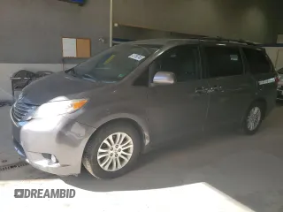2015 Toyota Sienna XLE with VIN 5TDYK3DC5FS577227, listed as a Copart auction lot 41766745 with 261,917 mi miles and Salvage title. Bid and sale history available at DreamBid. Image 1.