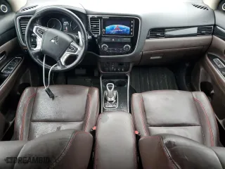 2018 Mitsubishi Outlander PHEV SEL with VIN JA4J24A5XJZ069866, listed as a Copart auction lot 40025634 with 91,476 mi miles. Bid and sale history available at carsss.com. Image 8.