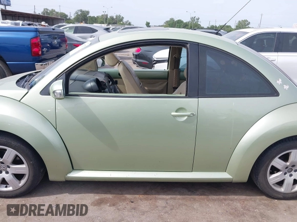 2007 Volkswagen Beetle с VIN 3VWRW31C07M518758, выставлен на аукционе IAAI как лот 42072875 с пробегом 85 096 миль миль и . История ставок и продаж доступна на DreamBid. Изображение 14.