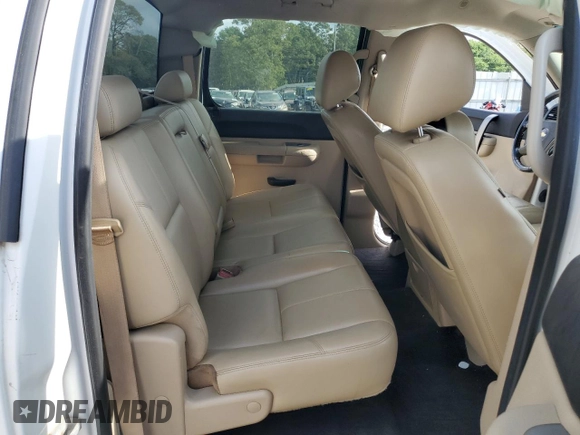 2011 Chevrolet Silverado 1500 LT with VIN 3GCPKSE30BG248383, listed as a Copart auction lot 54095495 with 164,120 mi miles and Non Repairable. Bid and sale history available at DreamBid. Image 10.