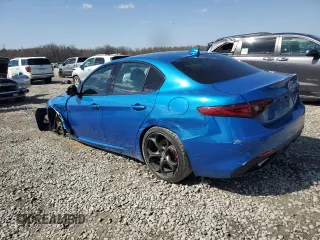 2018 Alfa Romeo Giulia Ti with VIN ZARFAECN3J7572612, listed as a Copart auction lot 48948135 with 0 mi miles and Clean Title. Bid and sale history available at carsss.com. Image 2.