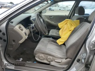 1999 Honda Accord LX z VIN JHMCG5546XC007348, wystawiony jako Copart lot #48069835 z przebiegiem 272 995 mil mil oraz Szkoda całkowita • Salvage title. Historia ofert i sprzedaży dostępna na DreamBid. Obrazek 7.