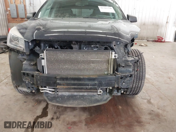 2015 GMC Acadia SLE with VIN 1GKKVNED9FJ147928, listed as a IAAI auction lot 41395770 with 125,551 mi miles and . Bid and sale history available at DreamBid. Image 6.