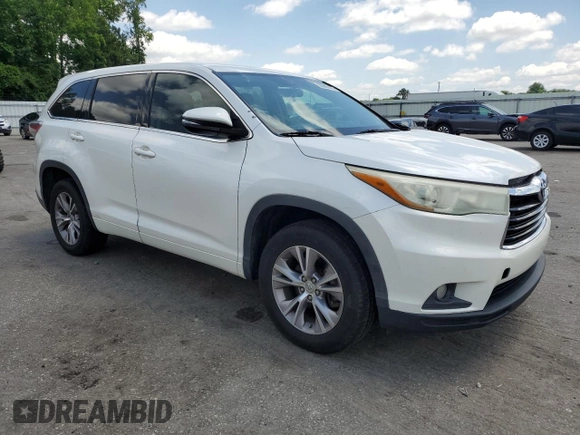 2015 Toyota Highlander LE Plus z VIN 5TDZKRFH6FS088643, wystawiony jako Copart lot #58066475 z przebiegiem 258 894 mil mil oraz Czysty tytuł • Clean title. Historia ofert i sprzedaży dostępna na DreamBid. Obrazek 4.