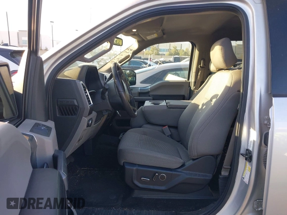 2016 Ford F-150 XL with VIN 1FTEW1CP7GKE46163, listed as a IAAI auction lot 41818032 with 52,115 mi miles and . Bid and sale history available at carsss.com. Image 5.