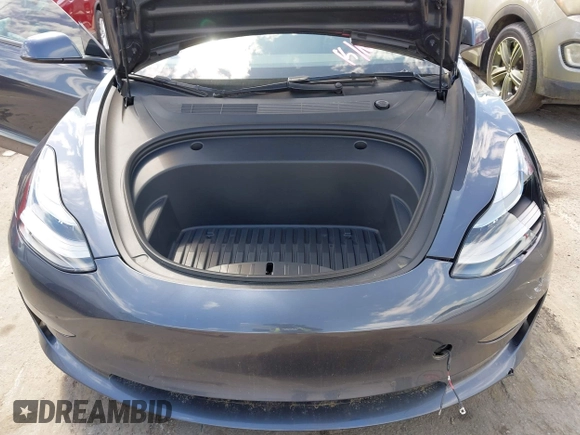 2022 Tesla Model 3 Long Range z VIN 5YJ3E1EB4NF175634, wystawiony jako IAAI lot #42021674 z przebiegiem 39 475 mil mil oraz . Historia ofert i sprzedaży dostępna na DreamBid. Obrazek 10.