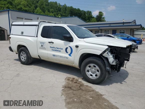 2024 Nissan Frontier S z VIN 1N6ED1CL0RN656752, wystawiony jako Copart lot #58395375 z przebiegiem 22 937 mil mil oraz Szkoda całkowita • Salvage title. Historia ofert i sprzedaży dostępna na DreamBid. Obrazek 4.