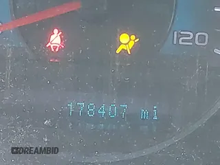 2010 Ford Fusion SE с VIN 3FAHP0HA5AR428603, выставлен на аукционе IAAI как лот 42055330 с пробегом 178 407 миль миль и . История ставок и продаж доступна на DreamBid. Изображение 7.