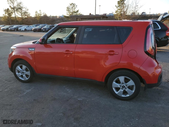 2019 Kia Soul with VIN KNDJN2A26K7690767, listed as a Copart auction lot 88295195 with 141,666 mi miles and Salvage Title. Bid and sale history available at carsss.com. Image 2.