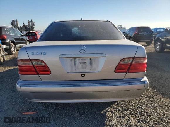 2002 Mercedes-Benz E-Class with VIN WDBJF65J82B478924, listed as a Copart auction lot 87767635 with 154,377 mi miles and Salvage Title. Bid and sale history available at carsss.com. Image 6.