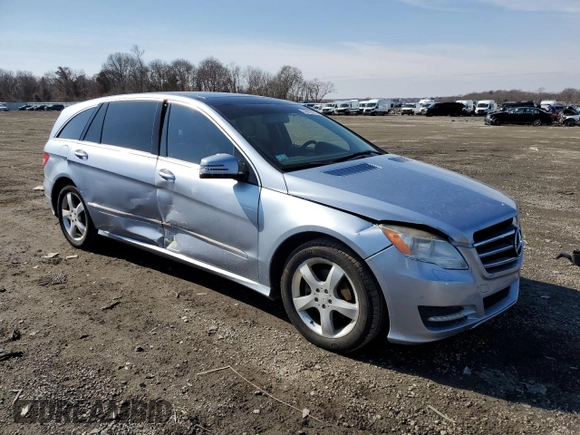2011 Mercedes-Benz R 350 with VIN 4JGCB6FE2BA116550, listed as a Copart auction lot 46595215 with 175,376 mi miles and Clean title. Bid and sale history available at DreamBid. Image 4.